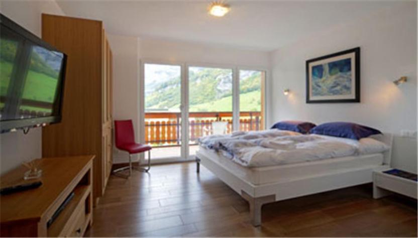 Residenz Ambassador B11 Apartment Leukerbad Bilik gambar